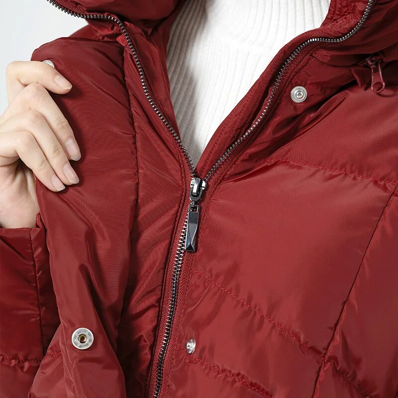 Orolay Women's Warm Stand Collar Winter Down Coat Hooded Puffer Jacket With Pockets